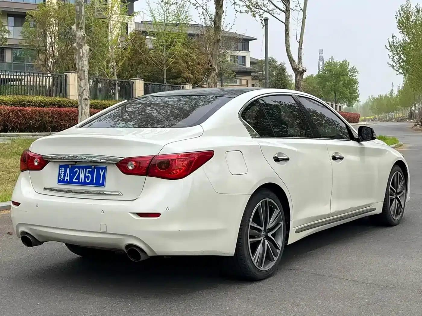 Infiniti Q50L 2015 2.0T Sport Edition — миниатюра 4