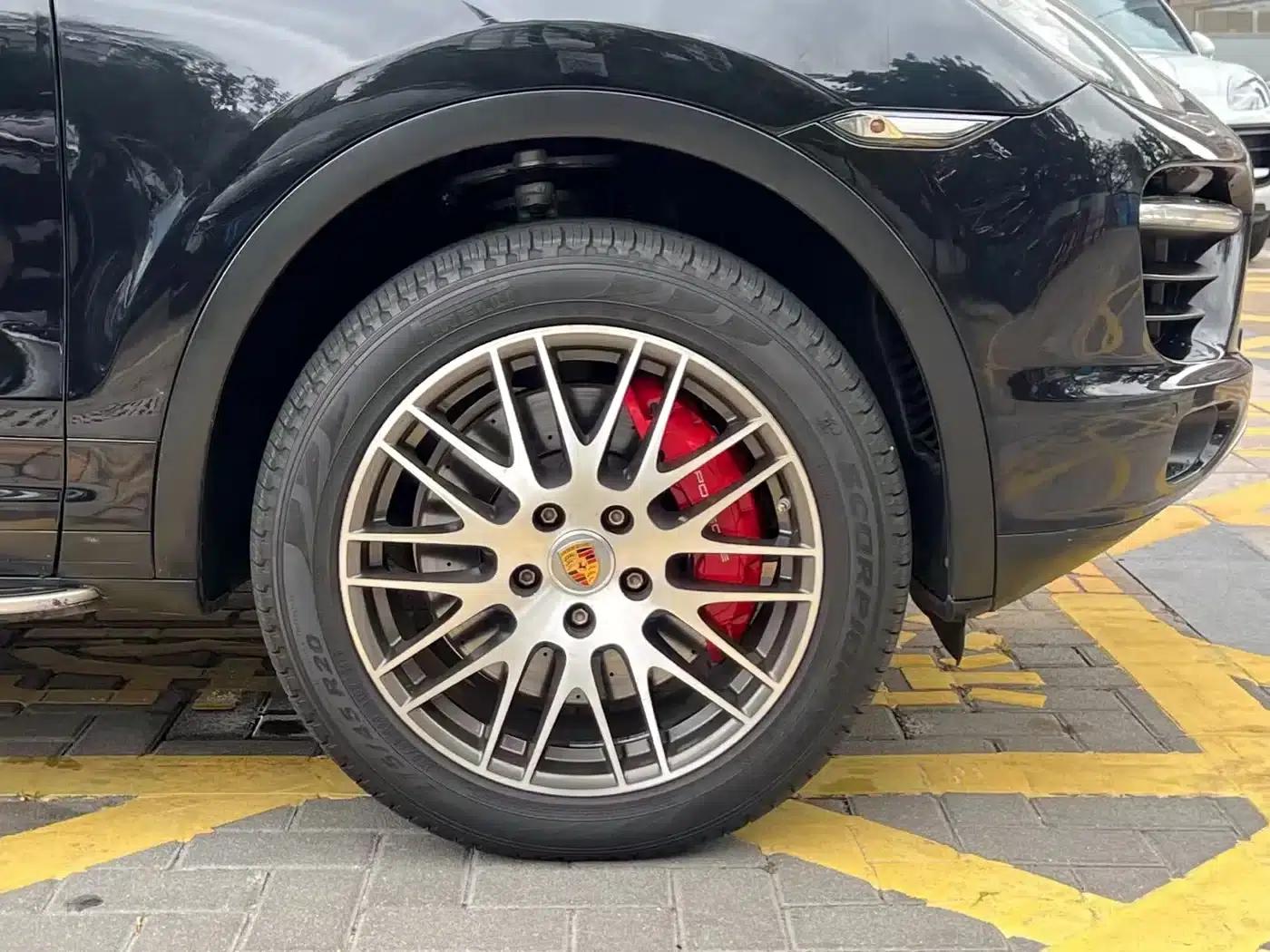 Cayenne 2011 Cayenne Turbo 4.8T — миниатюра 28