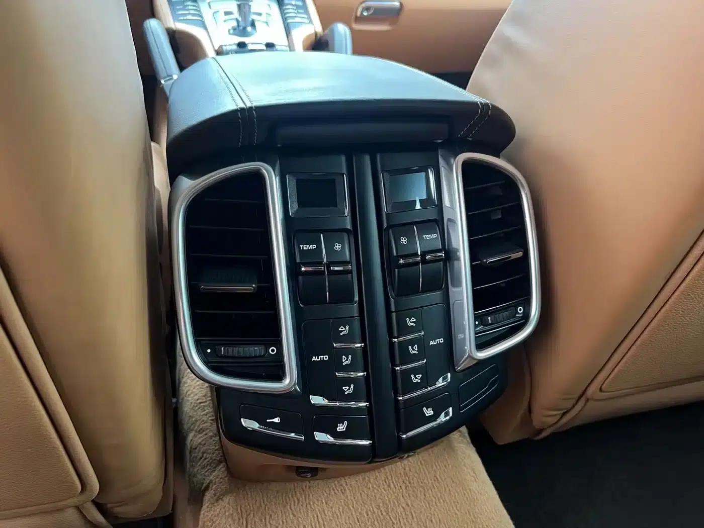 Cayenne 2011 Cayenne Turbo 4.8T — миниатюра 29