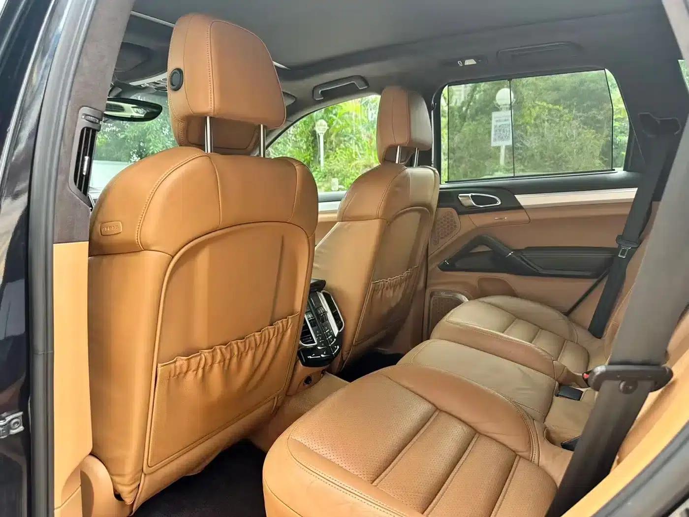 Cayenne 2011 Cayenne Turbo 4.8T — миниатюра 8