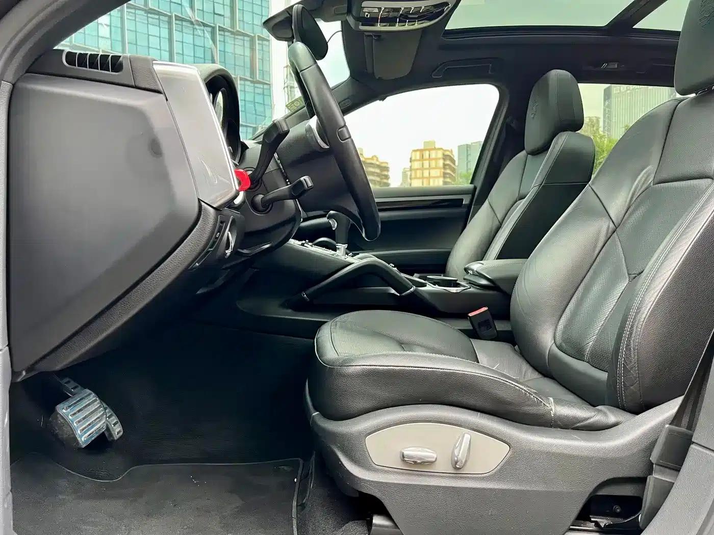 Cayenne 2011 Cayenne 3.0T — миниатюра 5