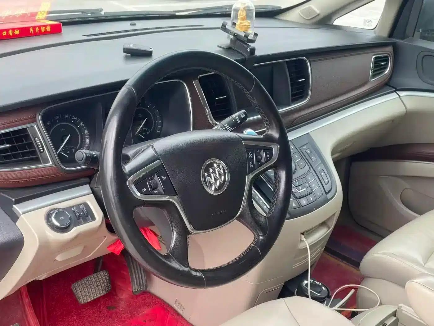 Buick GL8 2018 28T Luxury Edition (China VI Emission Standard) — миниатюра 4