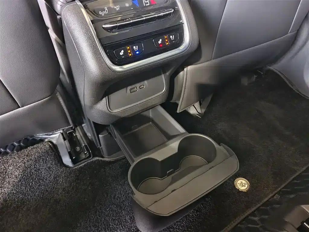 Enclave 2022 652T AWD Premium Flagship 6-seater — миниатюра 23