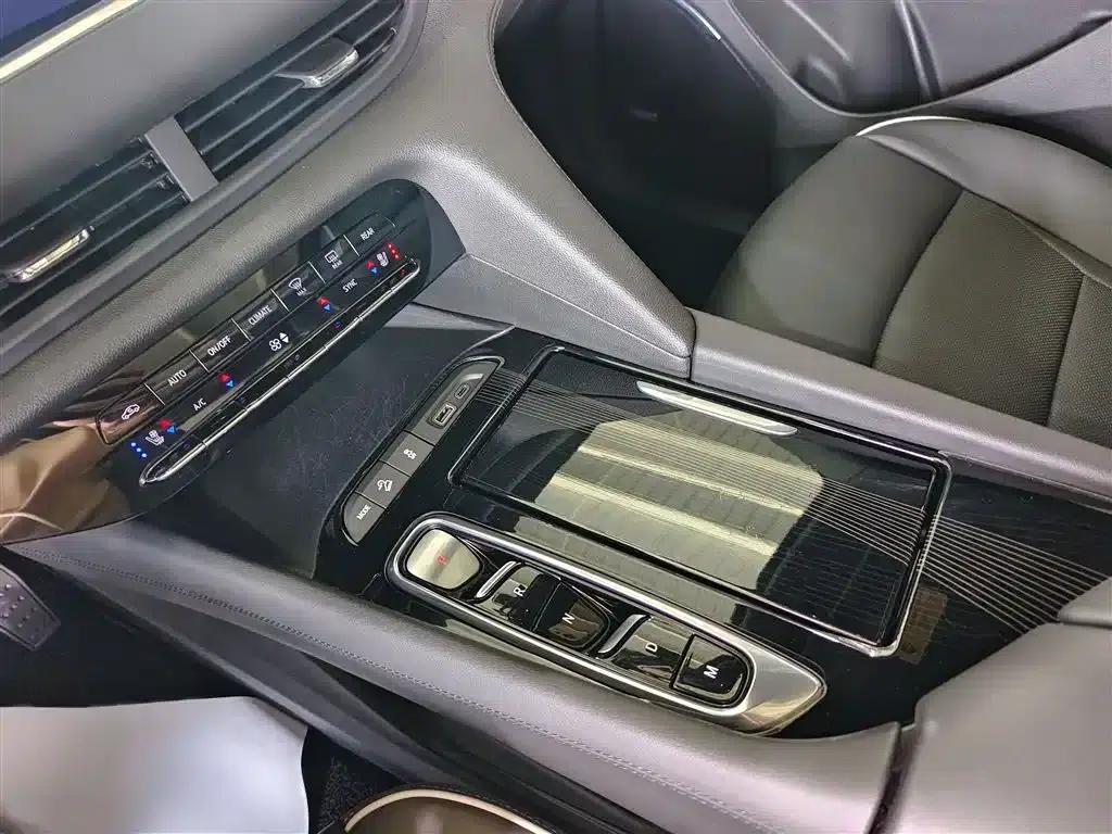 Enclave 2022 652T AWD Premium Flagship 6-seater — миниатюра 5