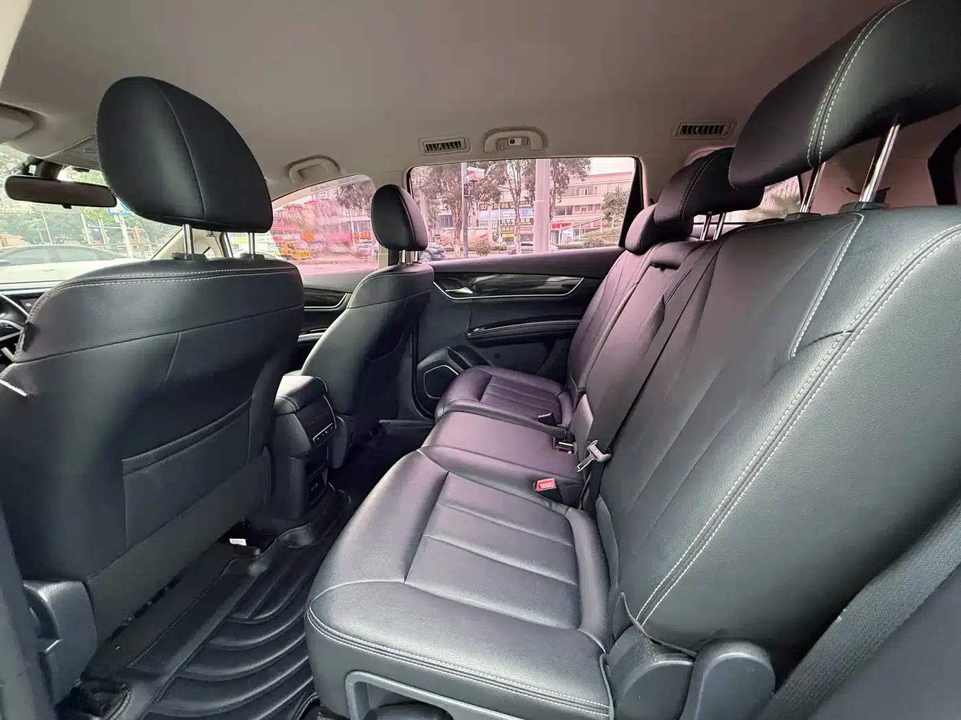 Song MAX 2018 1.5T Automatic Intelligent Premium 7-seater — миниатюра 10