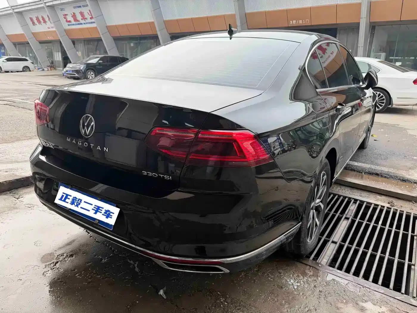 2020 Volkswagen Passat 330TSI DSG Leading Edition — миниатюра 5