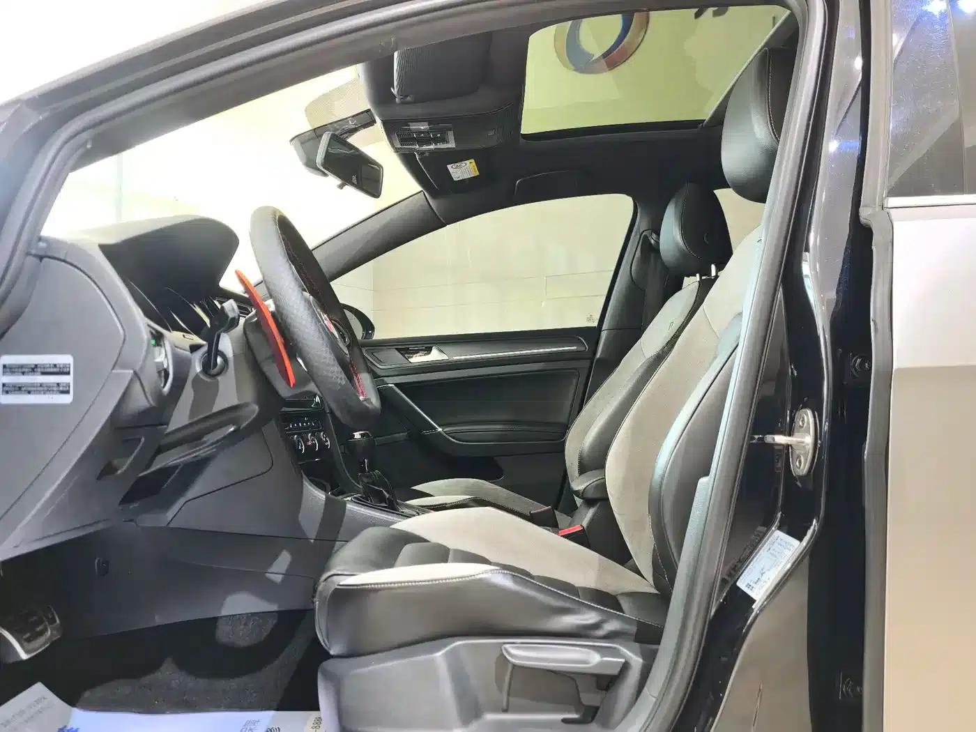 2016 Golf 1.4TSI Automatic R-Line — миниатюра 4