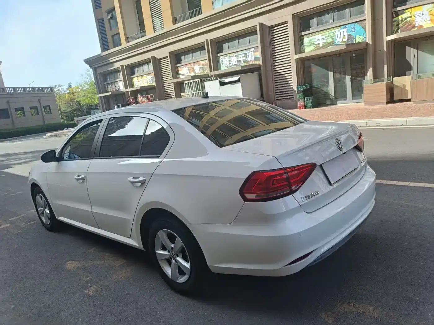 2021 Volkswagen Lavida 1.5L Automatic Comfort Edition — миниатюра 11