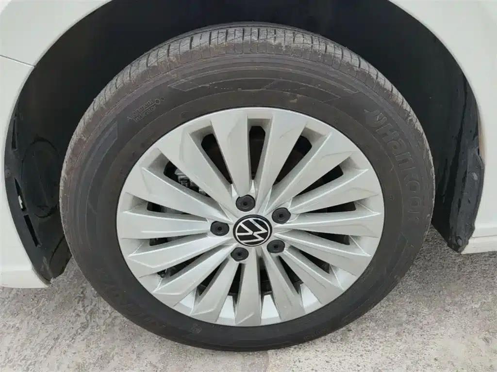 2021 Volkswagen Lavida 280TSI DSG Comfort Edition — миниатюра 23