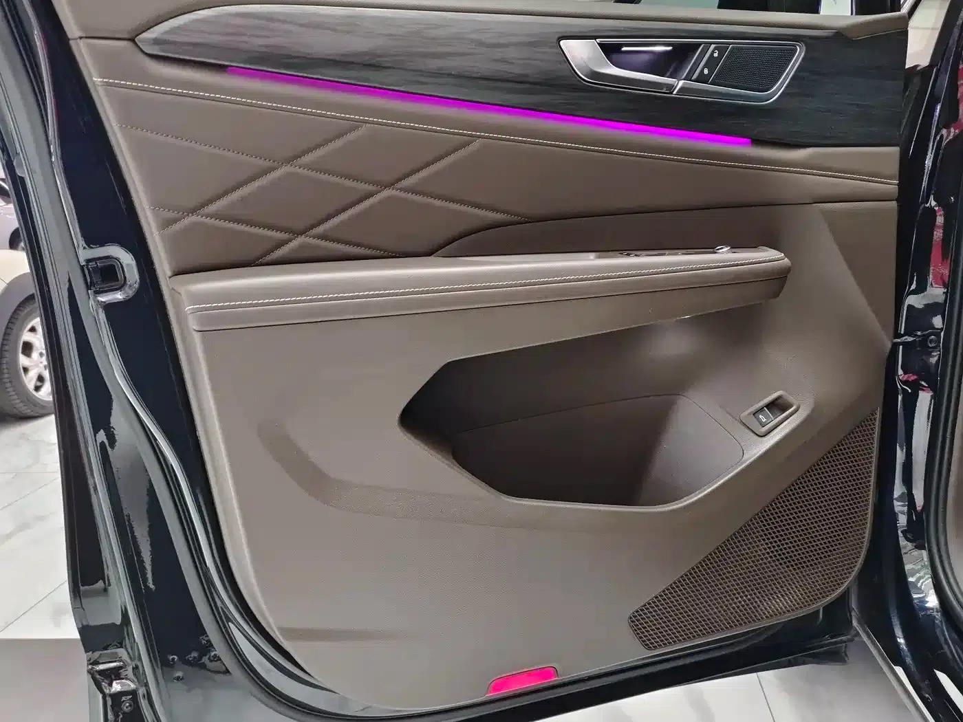 Viloran 2024 380TSI Premium Edition — миниатюра 5