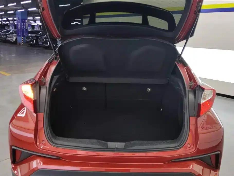 Toyota C-HR 2018 2.0L Premium Sunroof Edition (China VI Emission Standard) — миниатюра 4