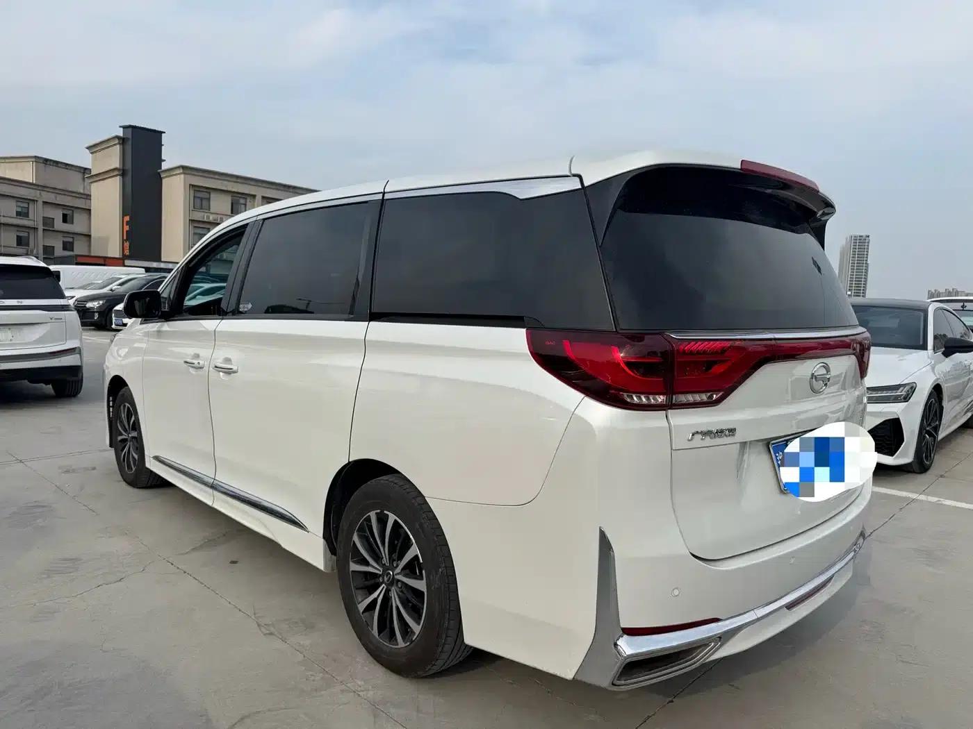 Trumpchi M8 2023 Leading Series 390T Premium Edition — миниатюра 6
