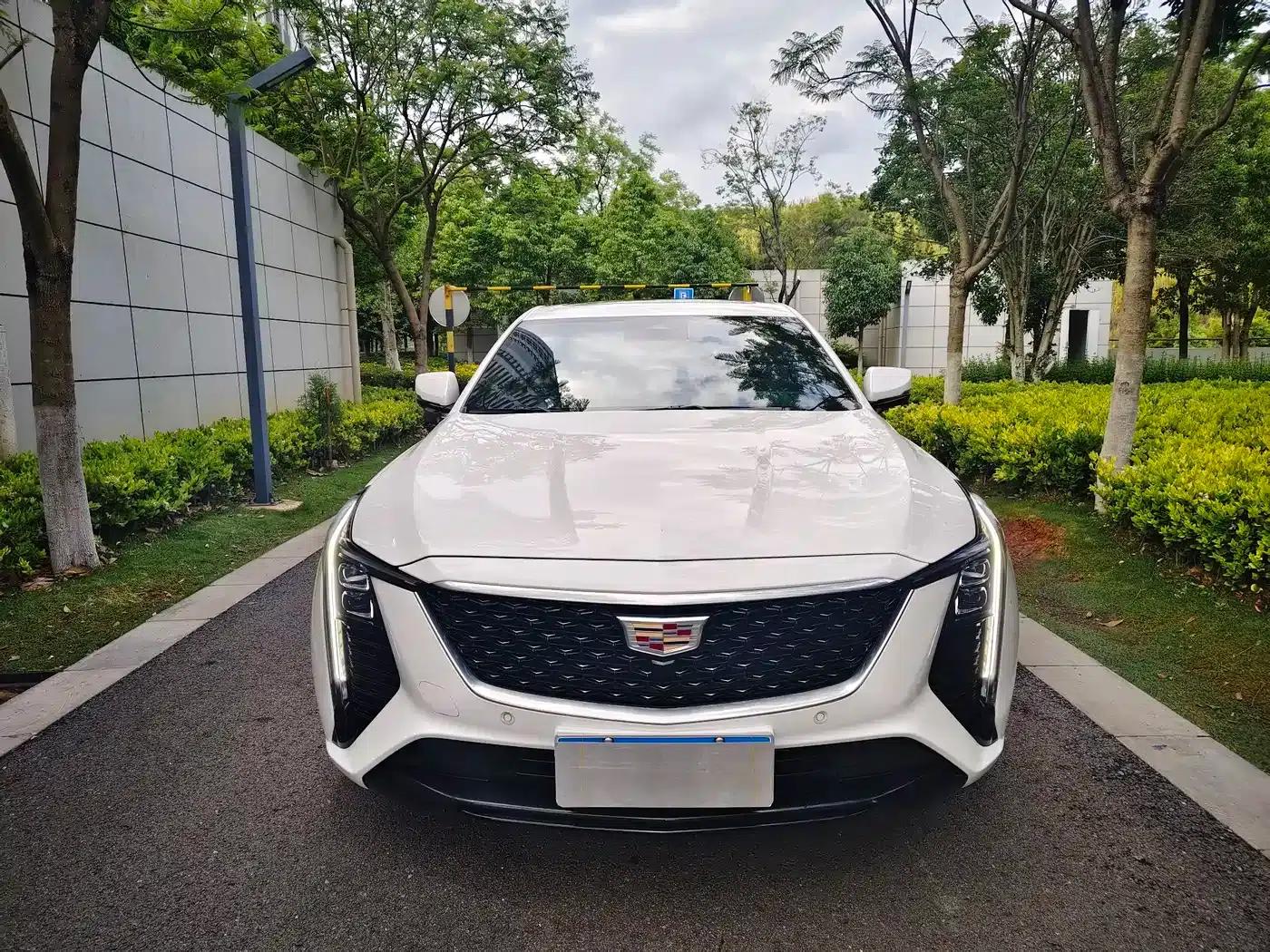 2024 Cadillac CT5 28T Luxury Pro — миниатюра 14