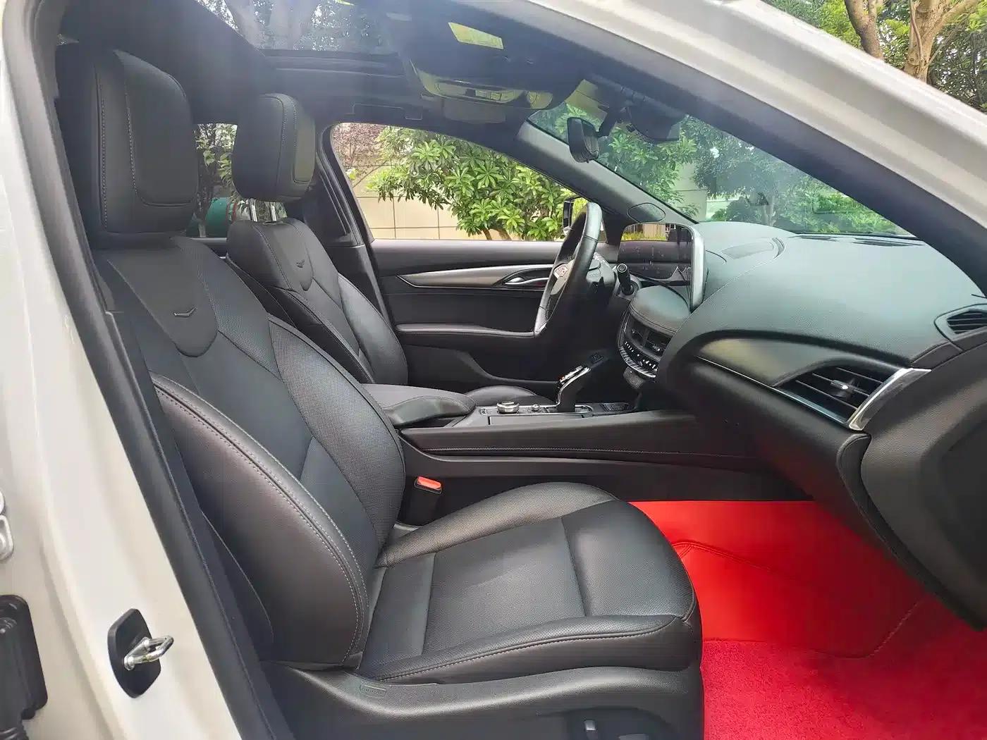 2024 Cadillac CT5 28T Luxury Pro — миниатюра 6
