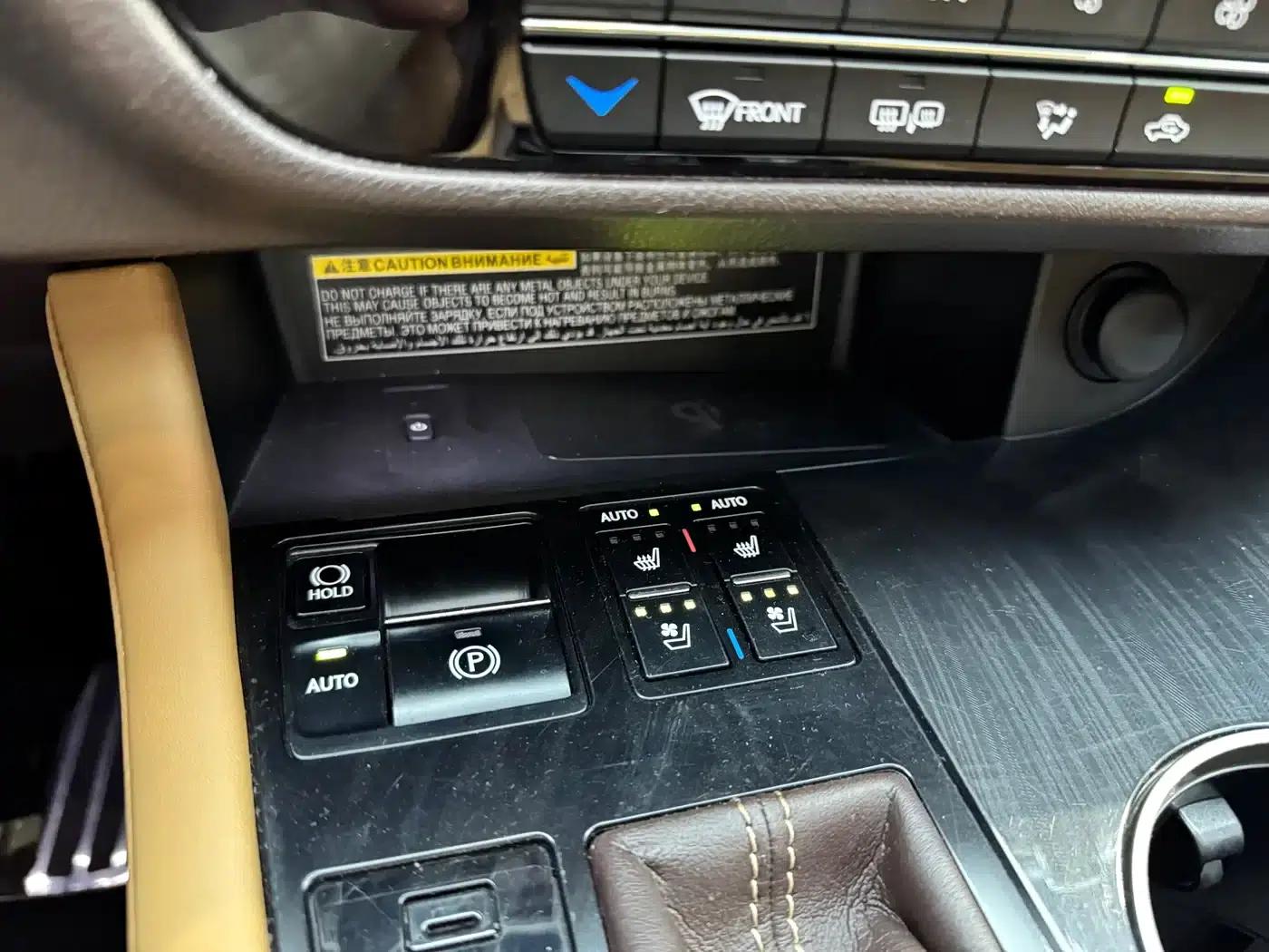 Lexus RX 2016 300 2WD Comfort Edition (China V emission standard) — миниатюра 16