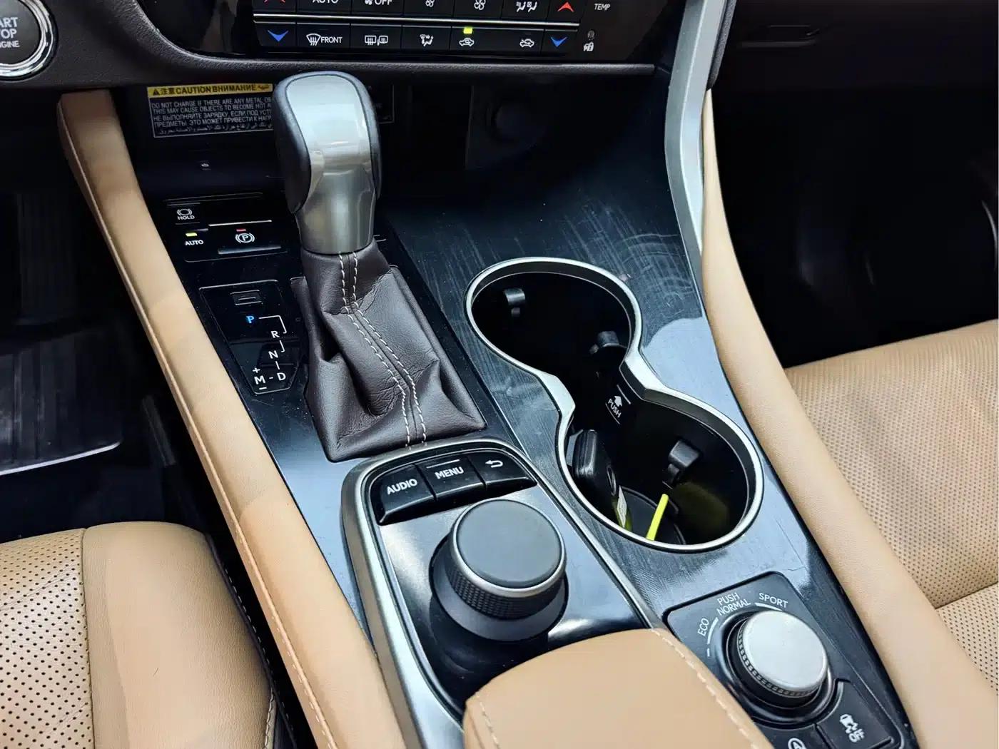 Lexus RX 2016 300 2WD Comfort Edition (China V emission standard) — миниатюра 17