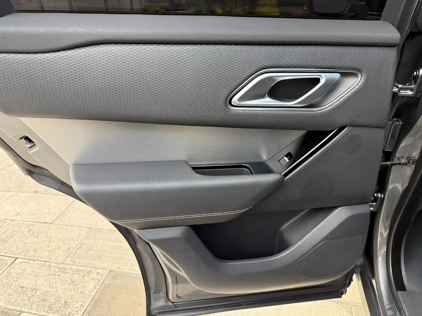 Range Rover Velar 2019 250PS R-DYNAMIC S — миниатюра 34