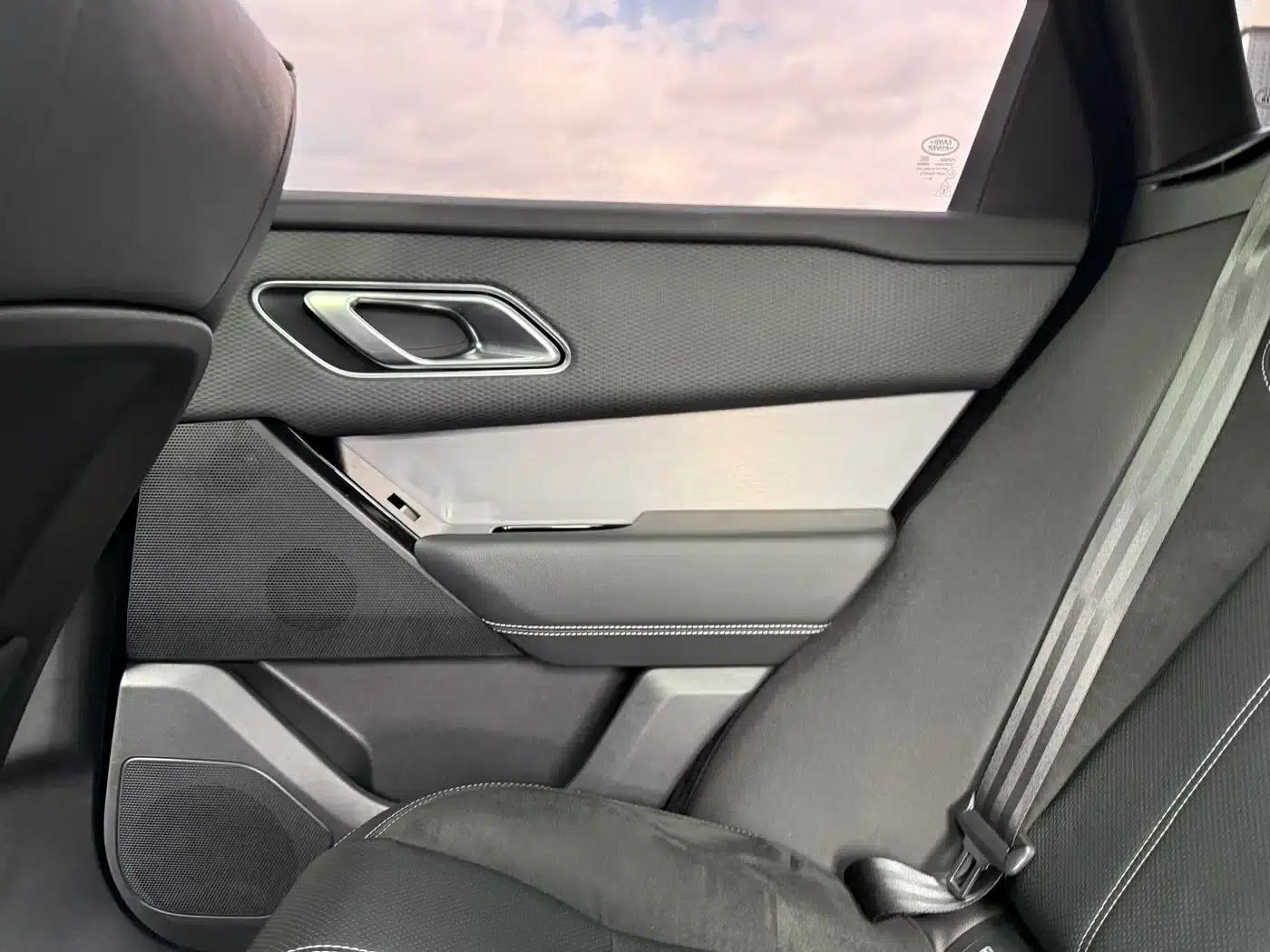 Range Rover Velar 2019 250PS R-DYNAMIC S — миниатюра 35