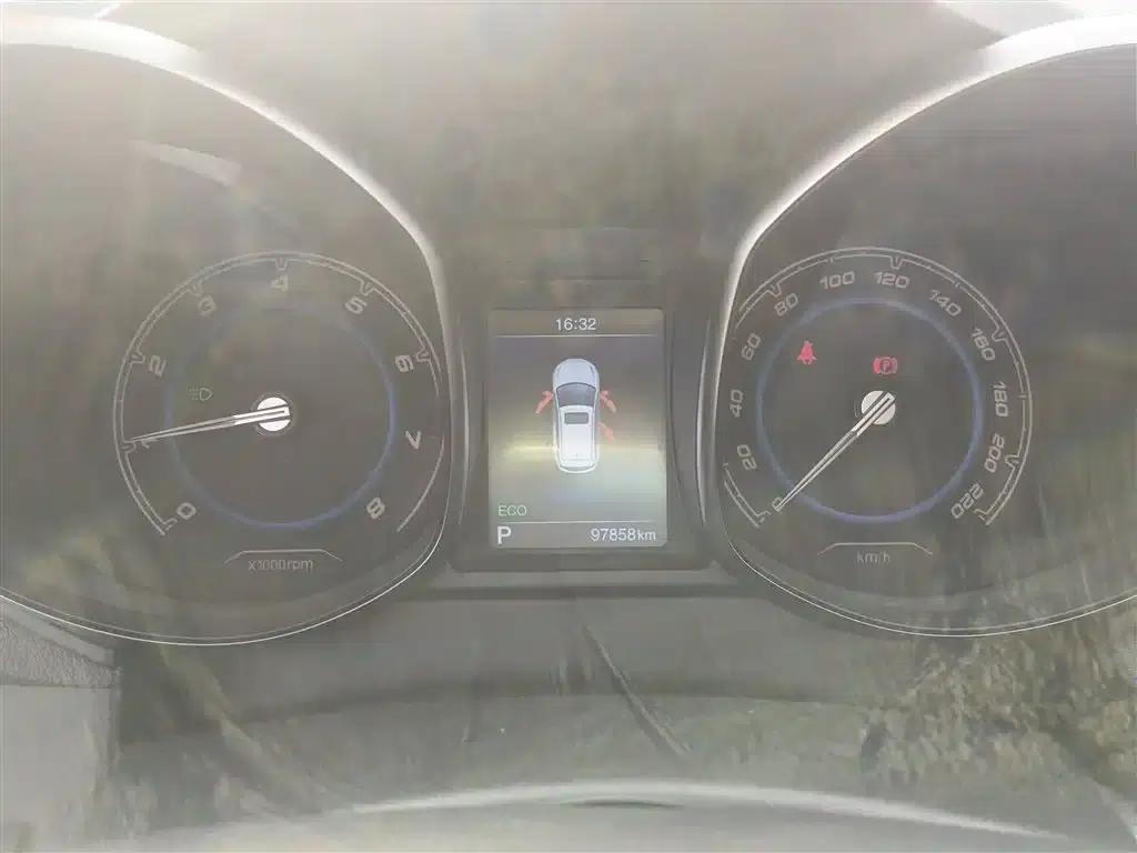 Chery Tiggo 5 2017 1.5T CVT Comfort Edition — миниатюра 8