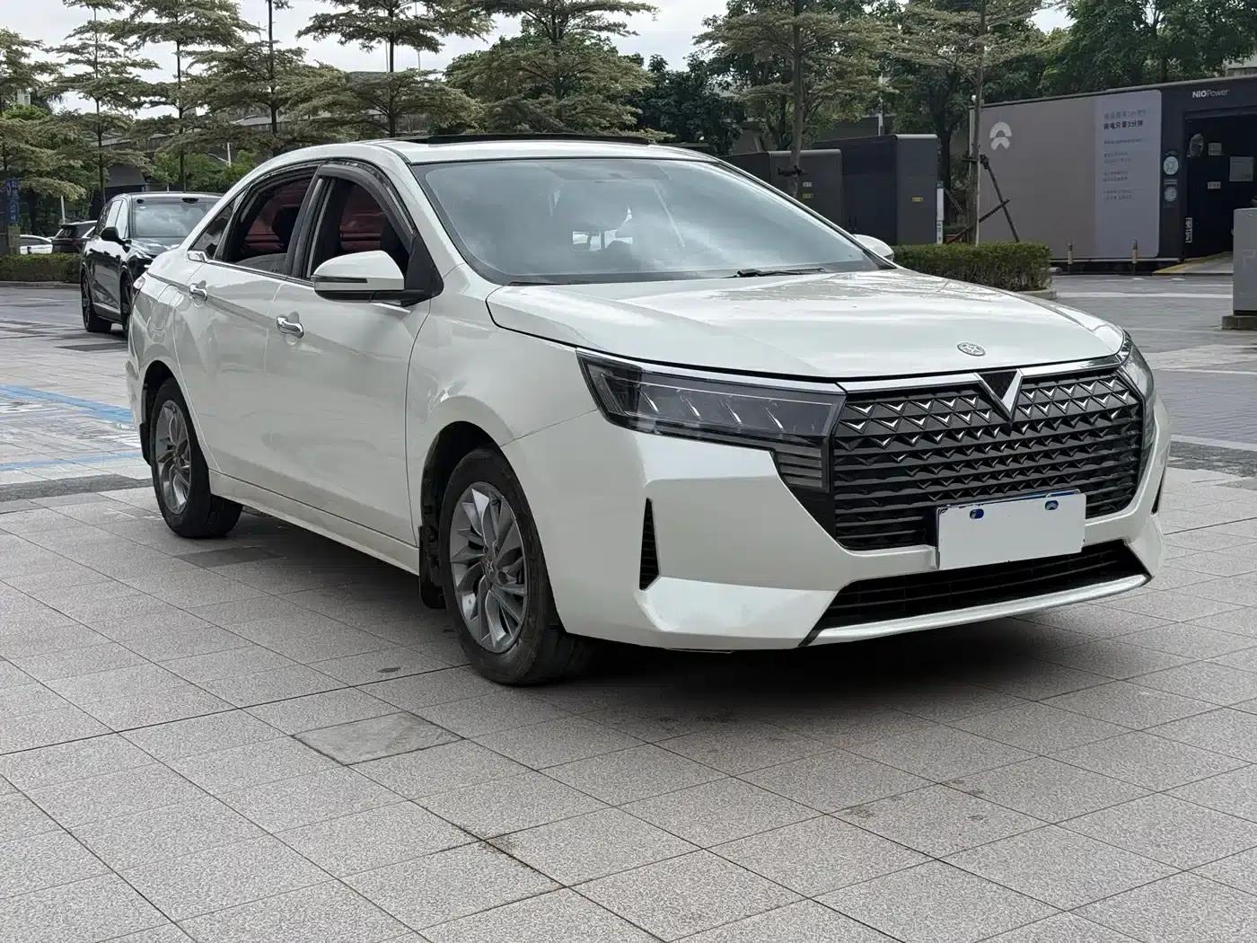 Venucia D60 2021 PLUS 1.6L XL CVT Elite Edition — миниатюра 3