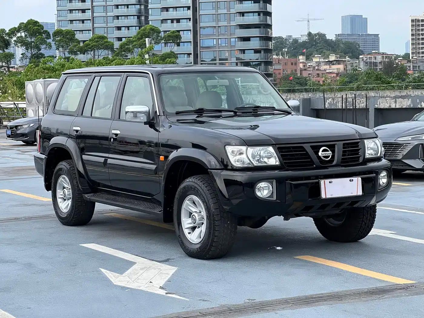 Nissan Patrol 2004 4800 GRX — миниатюра 2