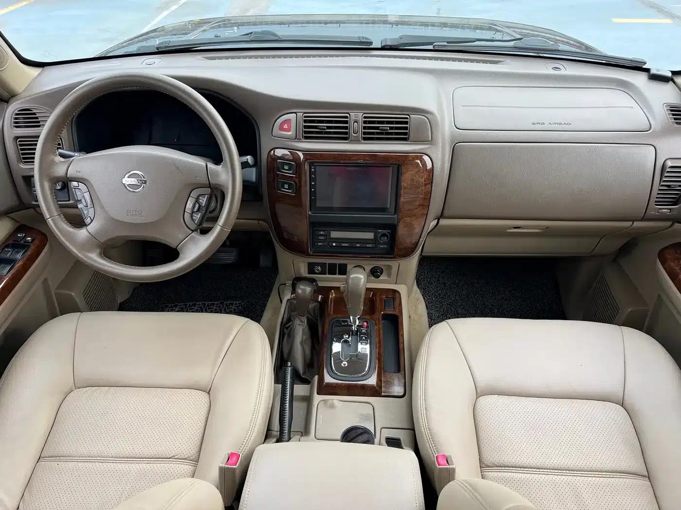 Nissan Patrol 2004 4800 GRX — миниатюра 9