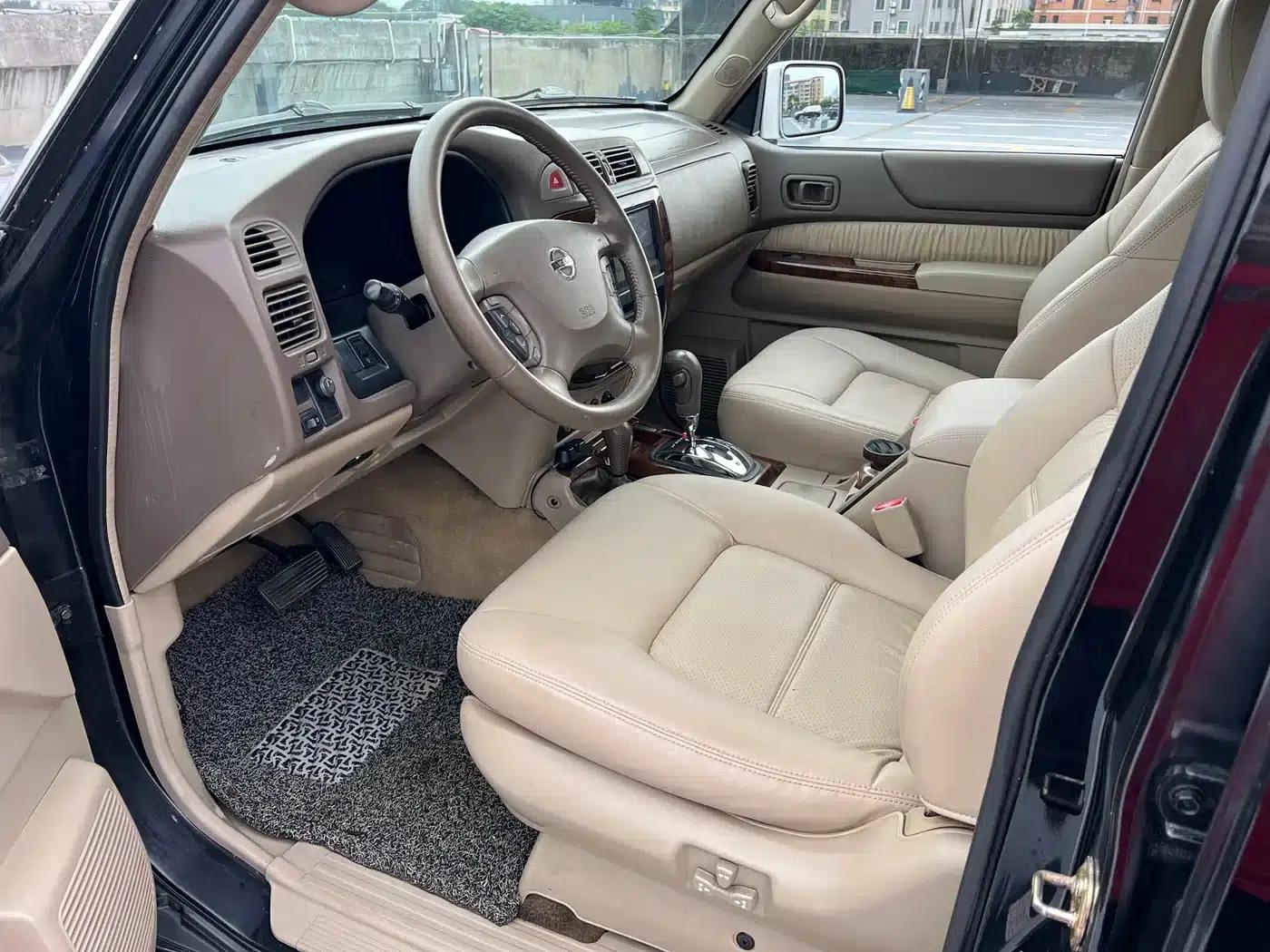 Nissan Patrol 2004 4800 GRX — миниатюра 10