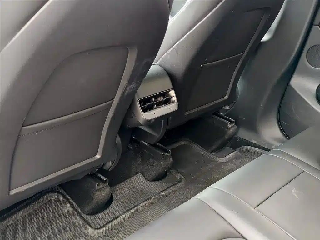 Model Y 2021 Standard Range Rear-Wheel Drive — миниатюра 9