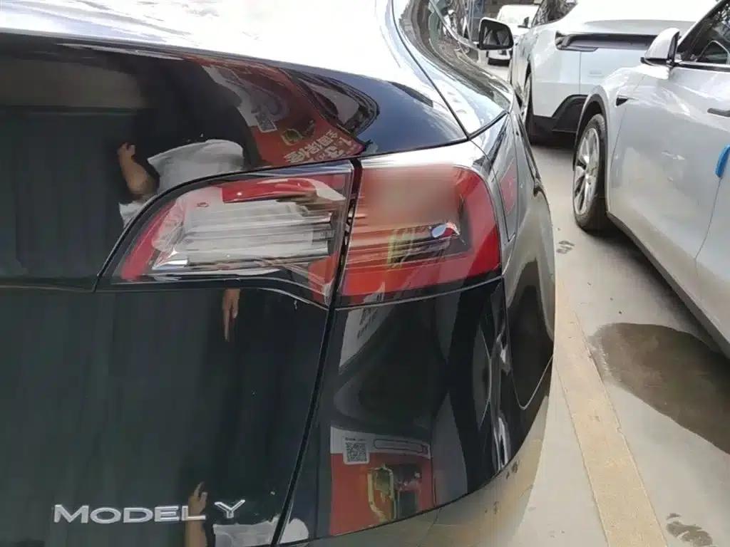Model Y 2022 Facelift Rear-Wheel Drive Version — миниатюра 8
