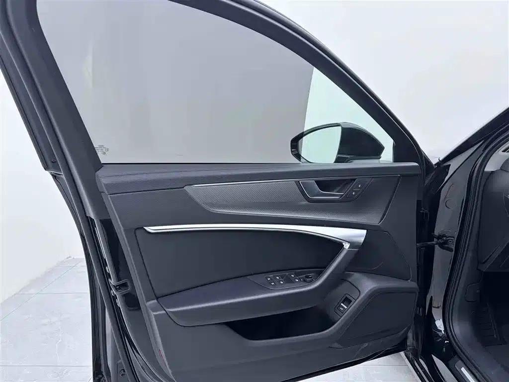 Audi A6L 2019 40 TFSI Luxury Elegance — миниатюра 12