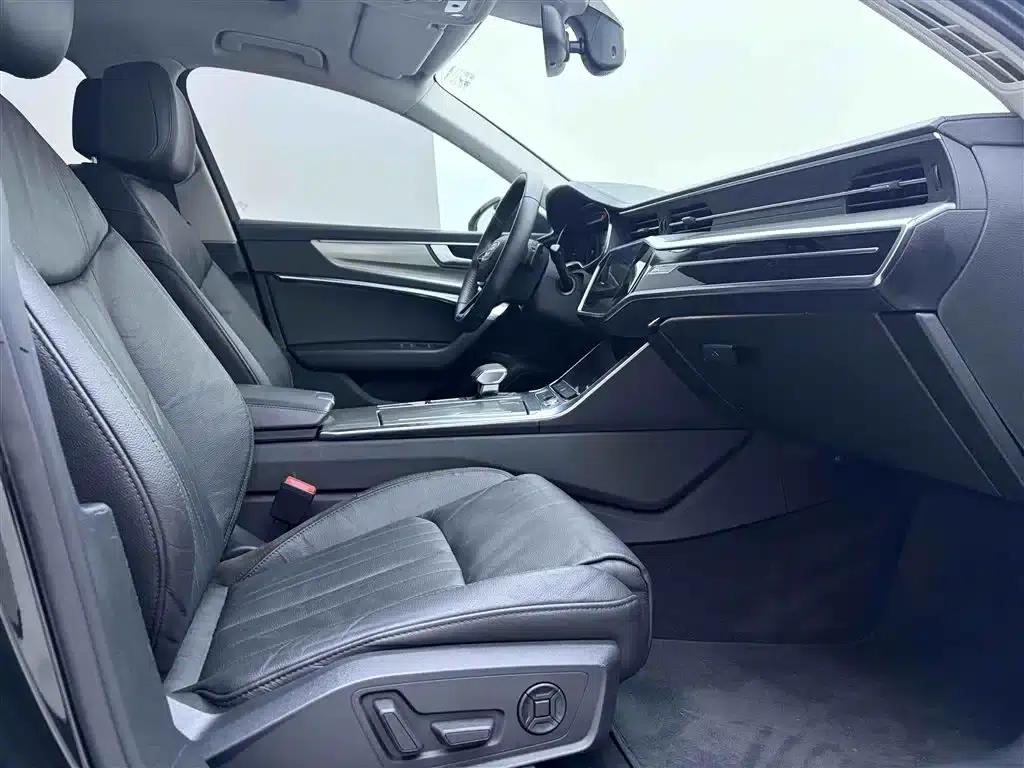 Audi A6L 2019 40 TFSI Luxury Elegance — миниатюра 14