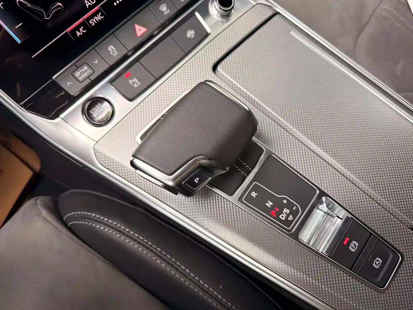 Audi A6L 2021 40 TFSI Luxury Dynamic — миниатюра 18