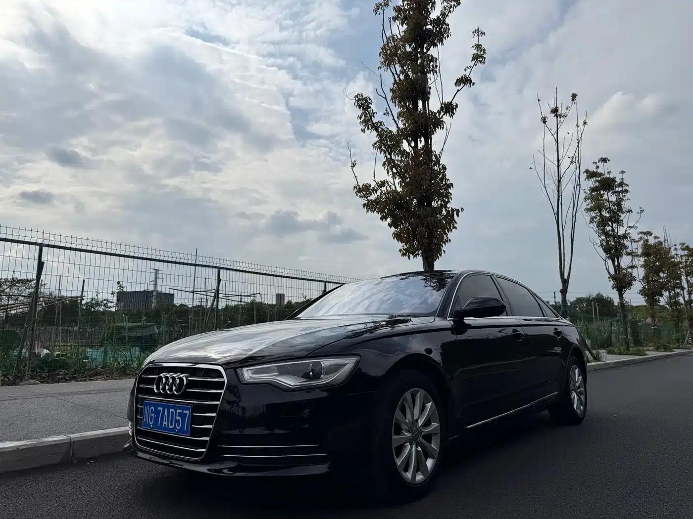 Audi A6L 2012 30 FSI Comfort — миниатюра 3