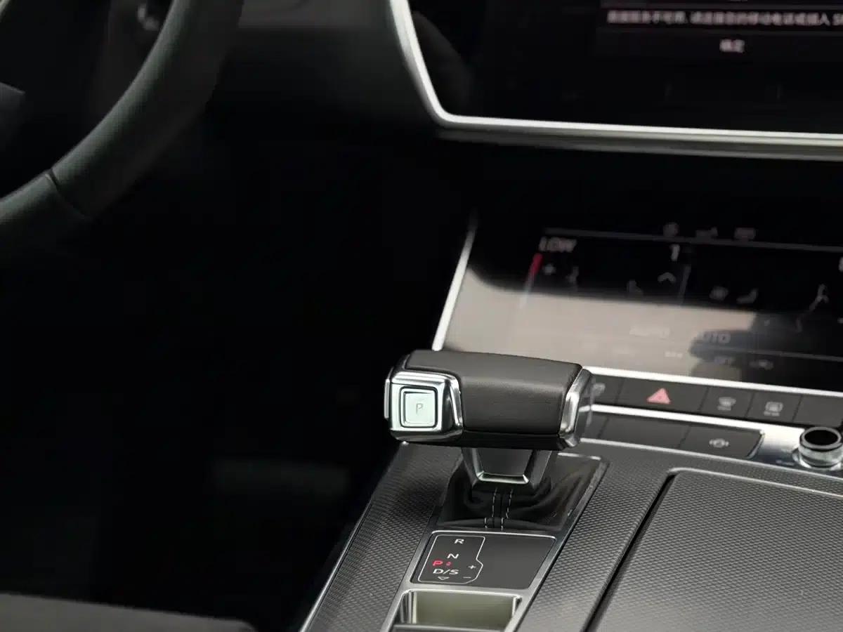 Audi A6L 2020 45 TFSI Premium Dynamic Edition — миниатюра 11
