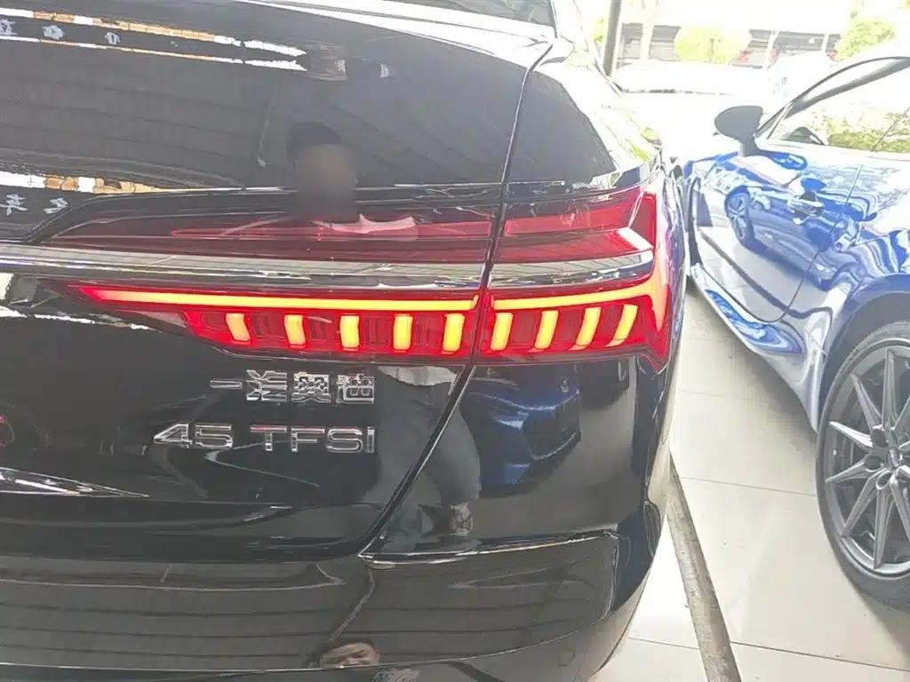 Audi A6L 2024 45 TFSI Premium Dynamic Edition — миниатюра 8