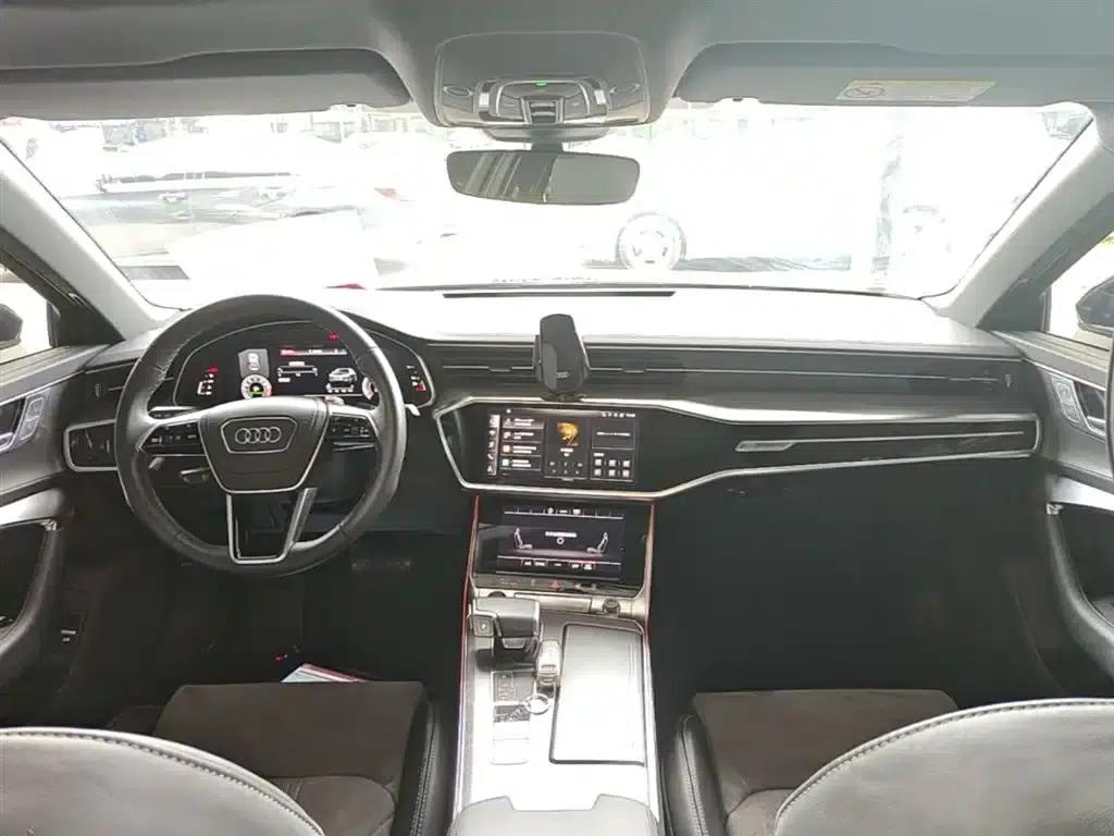 Audi A6L 2024 45 TFSI Premium Dynamic Edition — миниатюра 10