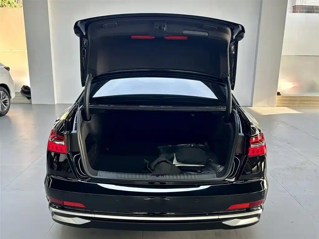Audi A6L 2023 Facelift 40 TFSI Luxury Dynamic — миниатюра 14