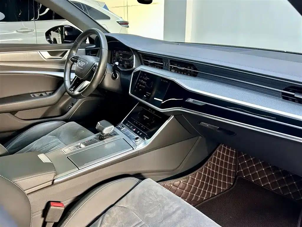 Audi A6L 2023 Facelift 40 TFSI Luxury Dynamic — миниатюра 15
