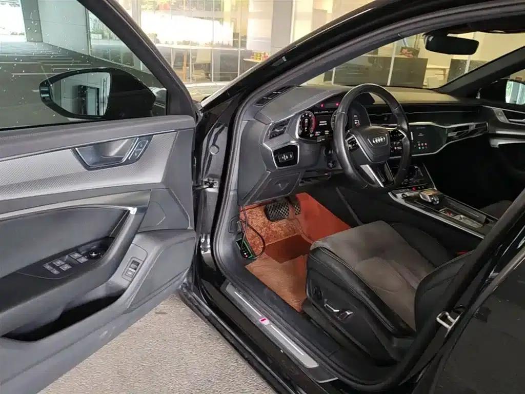 Audi A6L 2023 Facelift 40 TFSI Luxury Dynamic — миниатюра 23