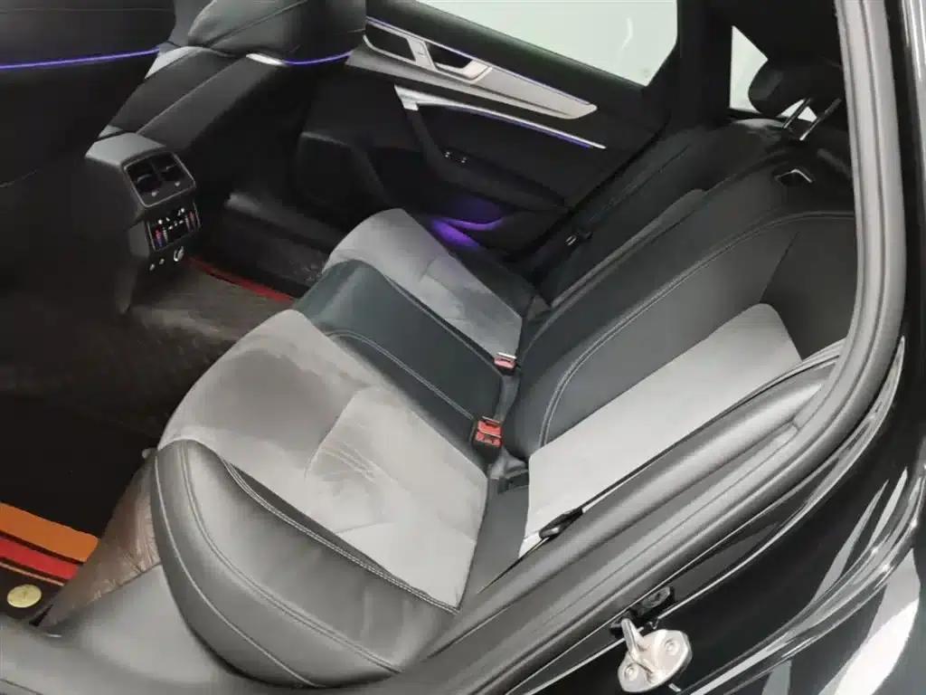 Audi A6L 2024 45 TFSI Premium Dynamic Edition — миниатюра 17