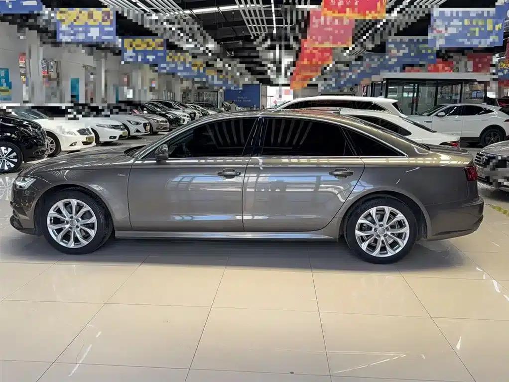 Audi A6L 2018 30th Anniversary Edition 35 TFSI Fashion Model — миниатюра 12