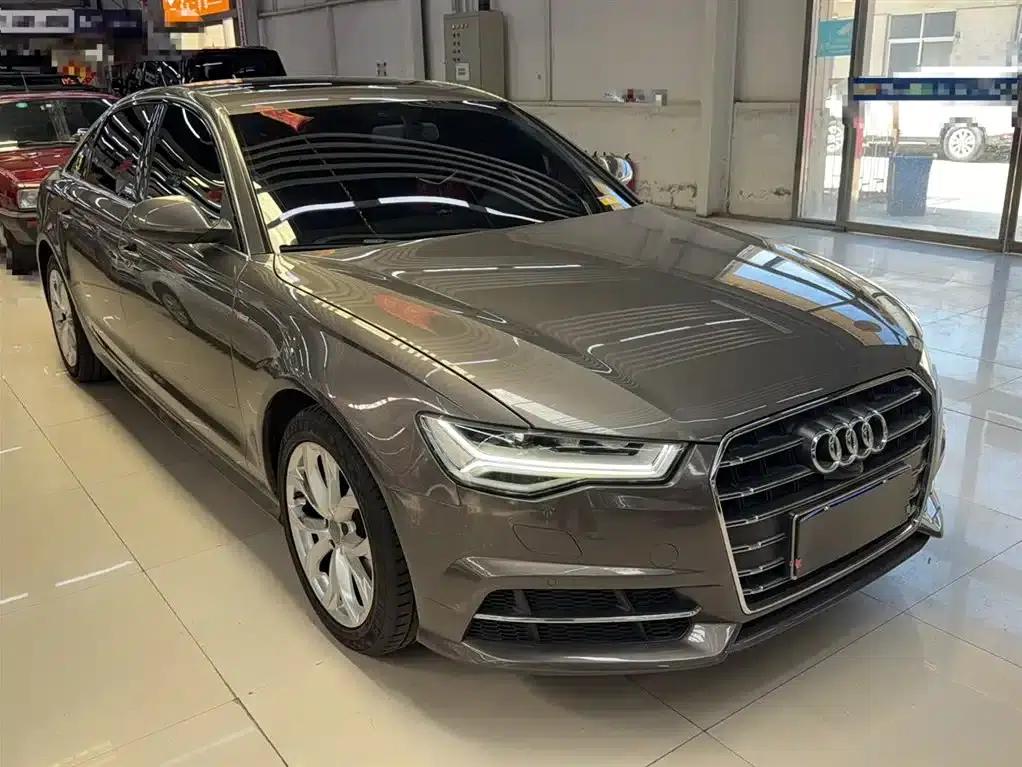 Audi A6L 2018 30th Anniversary Edition 35 TFSI Fashion Model — миниатюра 14