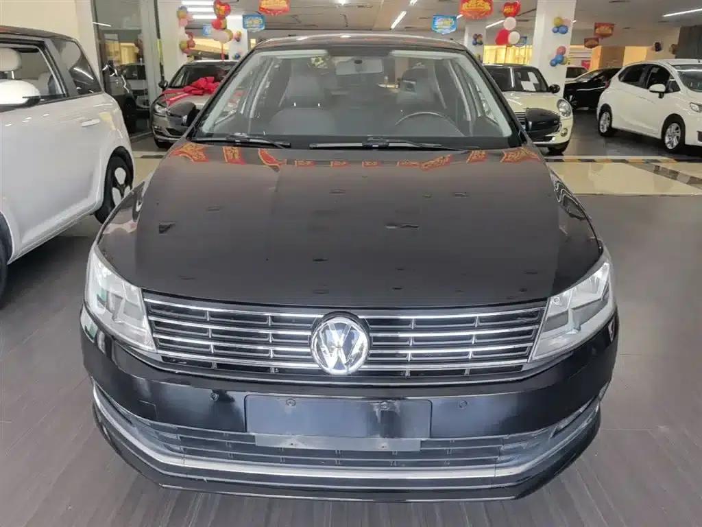 2017 Volkswagen Lavida 230TSI DSG Comfort Edition — миниатюра 3