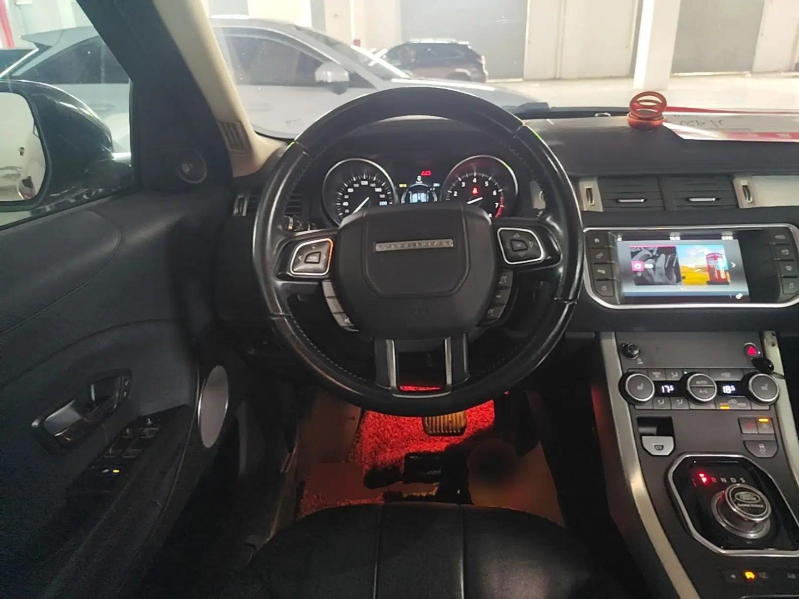 Land Rover Range Evoque 2016 2.0T PURE Style Edition — миниатюра 13