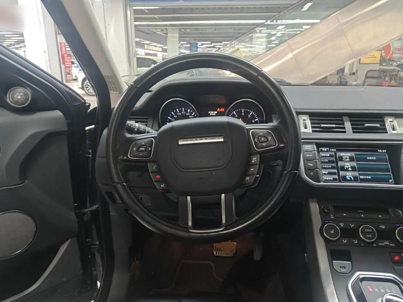 Land Rover Range Evoque 2015 2.0T Five-Door Zhiyao Edition — миниатюра 13