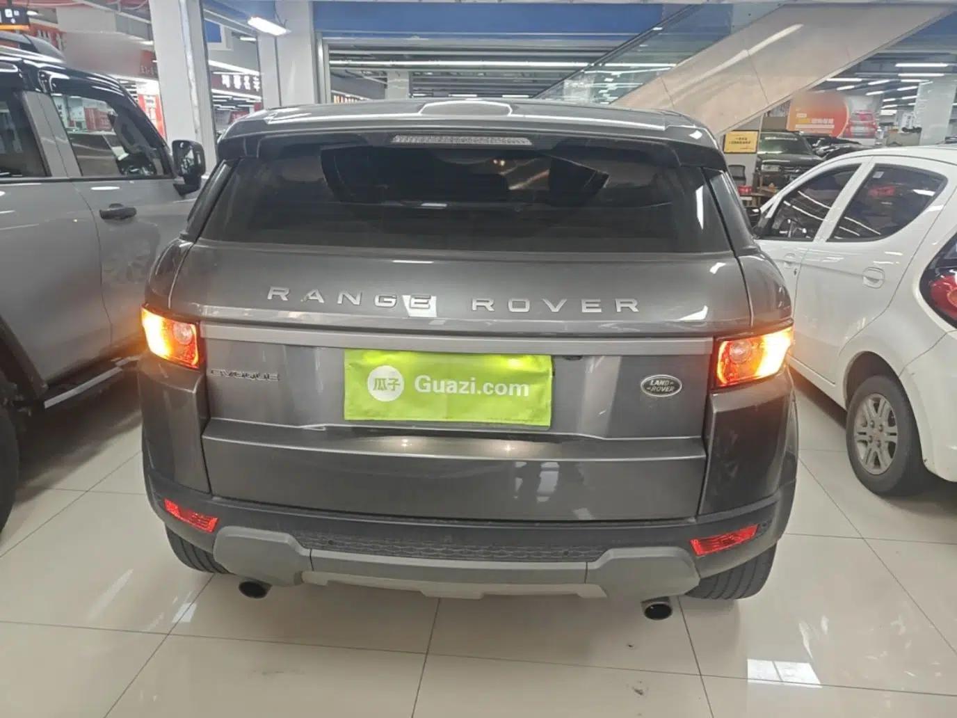 Land Rover Range Evoque 2015 2.0T Five-Door Zhiyao Edition — миниатюра 3