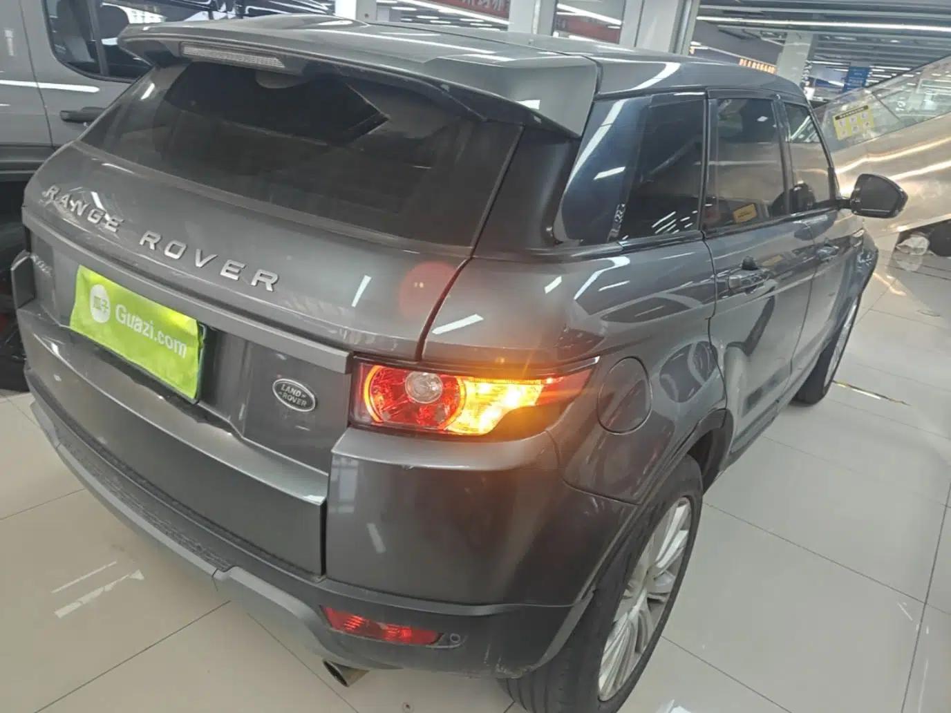 Land Rover Range Evoque 2015 2.0T Five-Door Zhiyao Edition — миниатюра 4