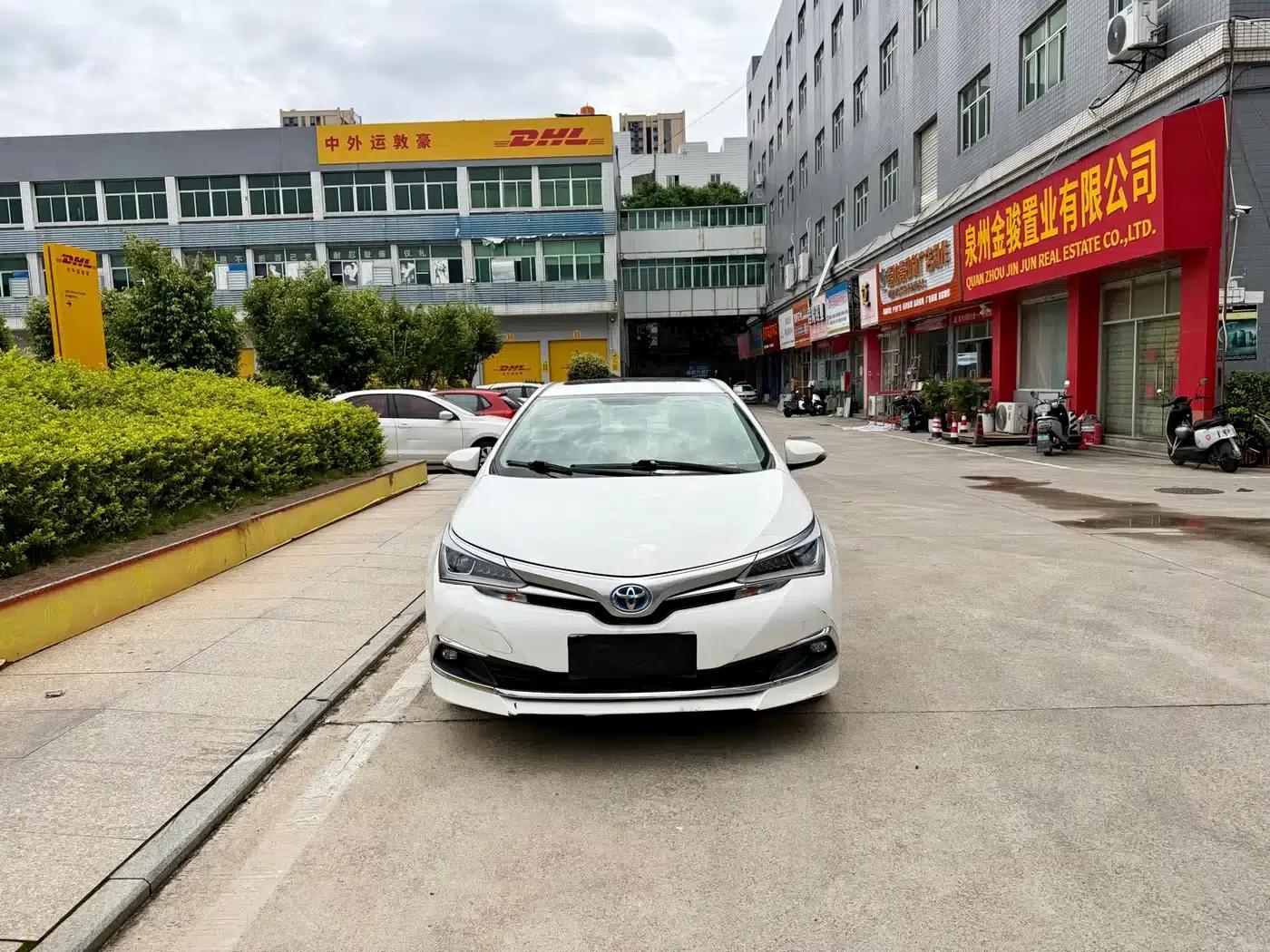 2018 Toyota Corolla Hybrid 1.8L E-CVT Smart Edition — миниатюра 2