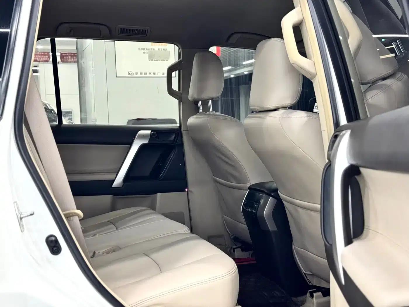 2010 Prado (Imported) Middle East Version — миниатюра 10