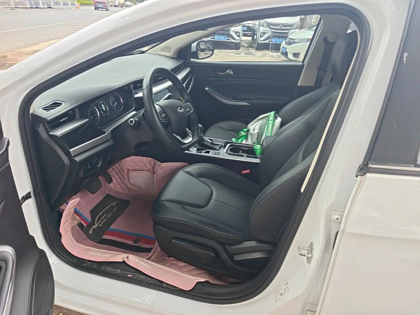 Chery Arrizo 5 2021 PRO 1.5L CVT Youth Edition — миниатюра 18